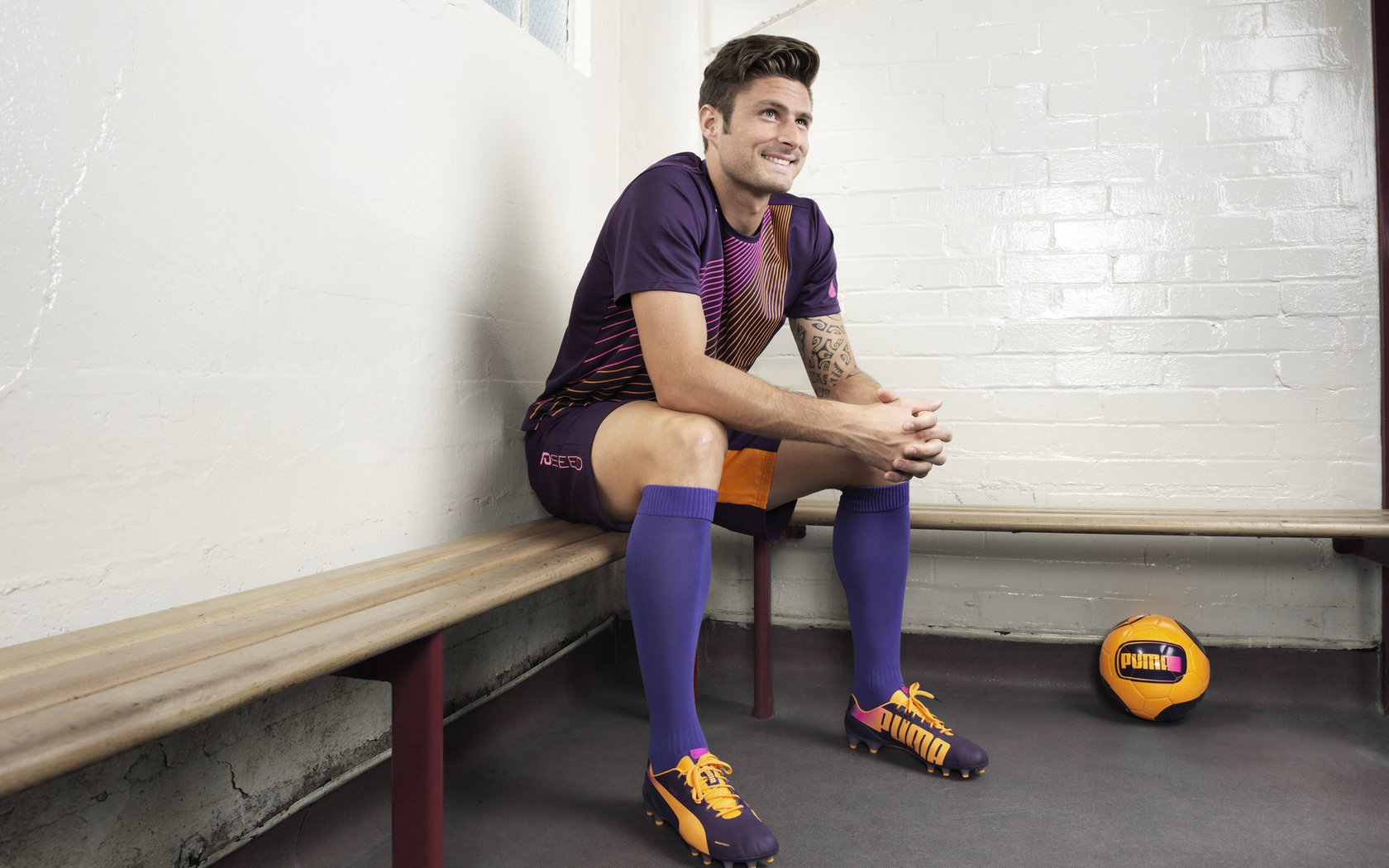 孔德一锤定音，秘鲁强势战术如何击碎伊朗铁壁防线